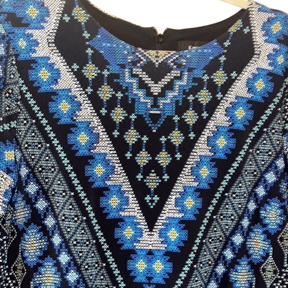 FLATTERING slimming 3/4 sleeve dress Karen Kane size L cross-stitch print - Picture 4 of 13
